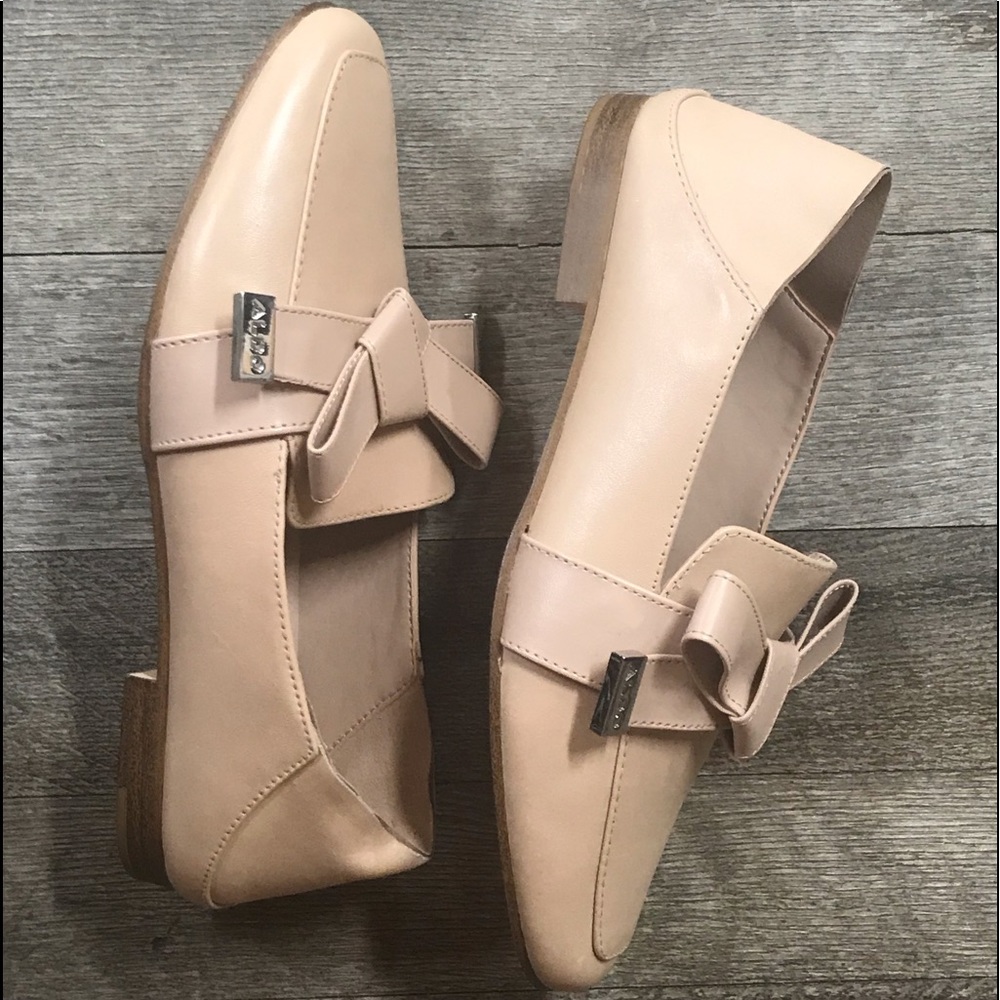 NWT Aldo Size 6 Baby Pink Flats